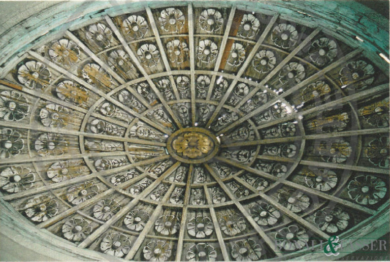 Cupola elittica lignea prima del restauro